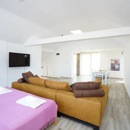 Vujovic Apartament Kladovo